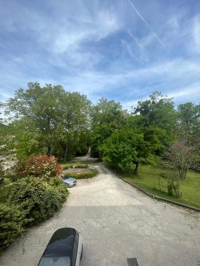 Le Chateau Emile Loubet - Appartement Entier La Bégude-de-Mazenc エクステリア 写真